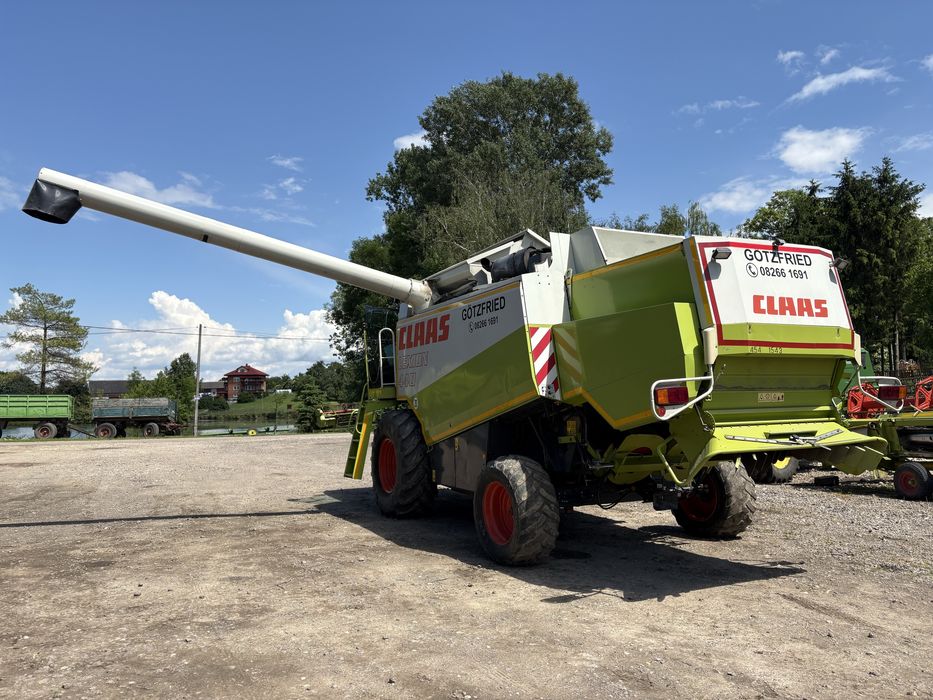 Claas Lexion 440.