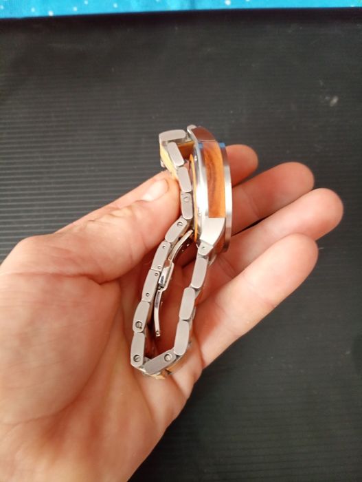 Продам годиник Holzkern Haiku