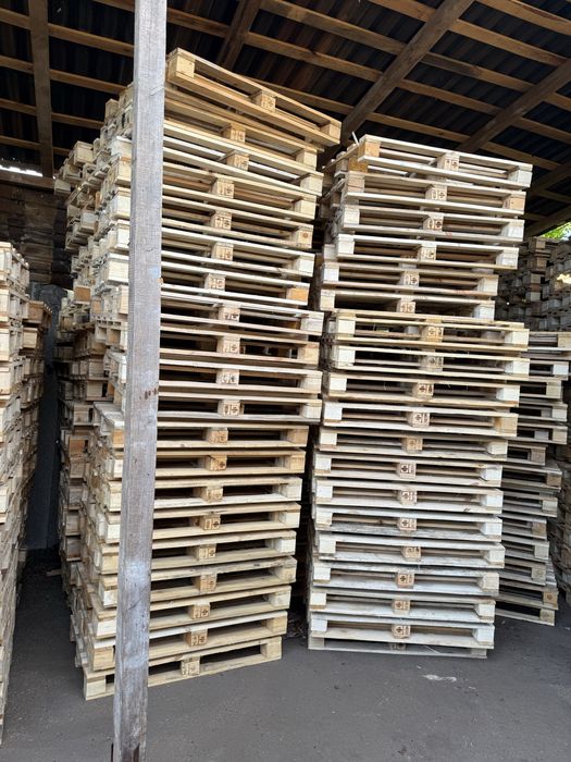 Поддоны палеты продам