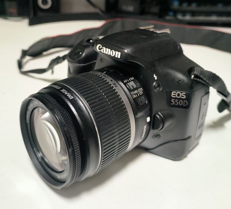Câmera Canon 1200D ( 550D/T2i )+lente 18-55 +32gb +Embalagem