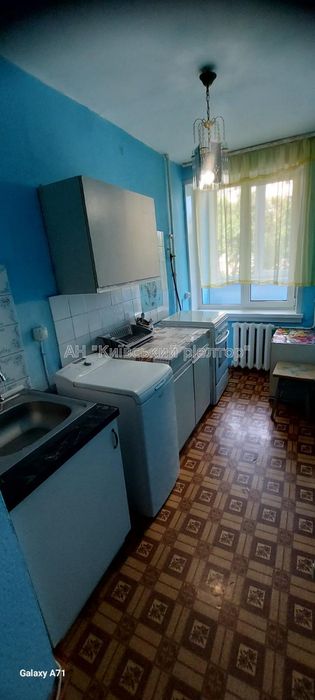 Оренда однокімнатної квартири у Голосіївському районі, просп. Науки, 9