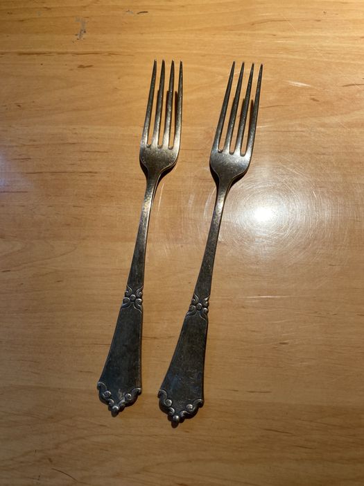 Dwa, stare, posrebrzane widelce sygnowane