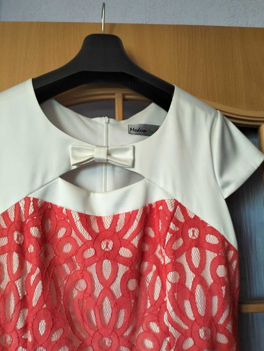 Sukienka damska z koronką