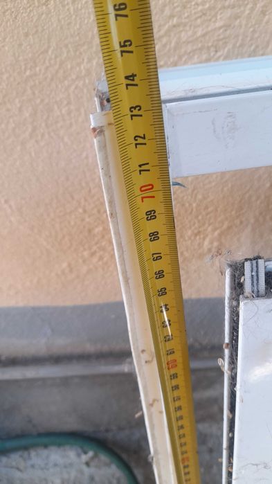 Janela aluminio arrecadação