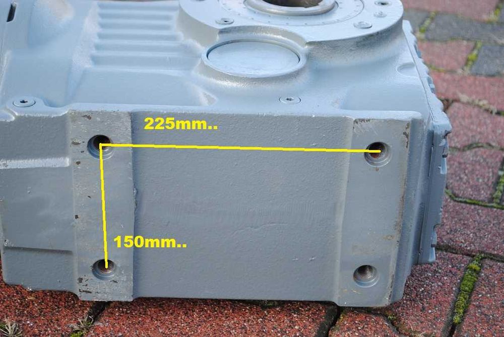 Motoreduktor kątowy 4kw. 12obr./min. firmy SEW