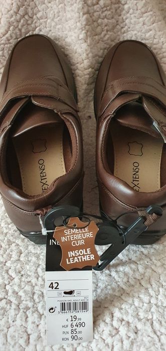 Buty nowe nie używane cena za 1 pare.