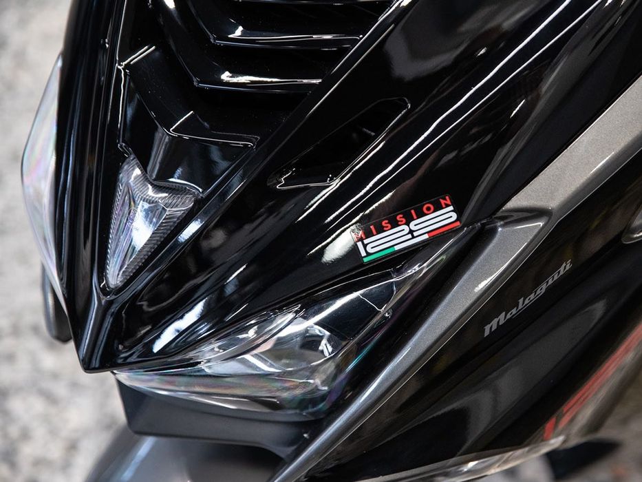 Malaguti Mission 125 Distinção e performance Fiabilidade Piagio, Nova