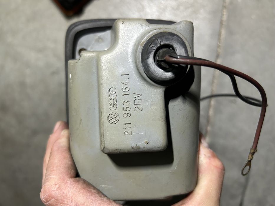 Piscas e farolim vw transporter pao de forma