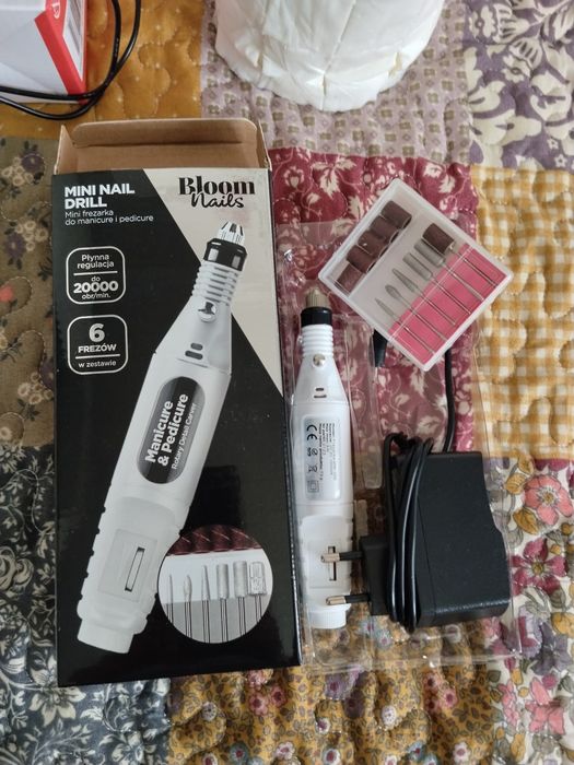 Lampa UV + mini frezarka + gratis