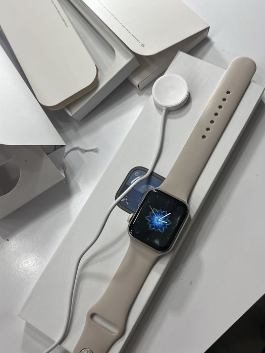 Apple Watch  S9 45MM