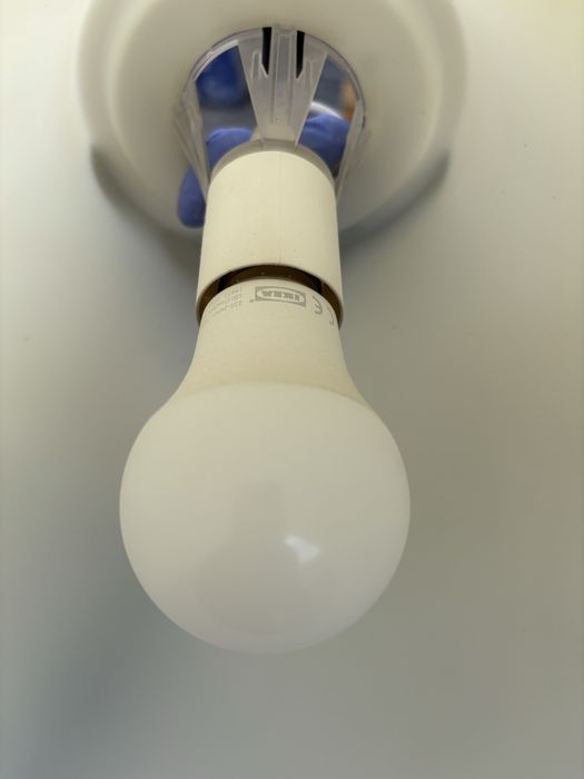 Vendem-se candeeiros Ikea com lampadas