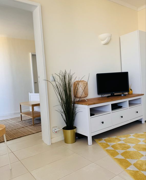 T1 de Outubro a Maio 800€