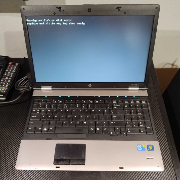 Kilka sztuk laptopów