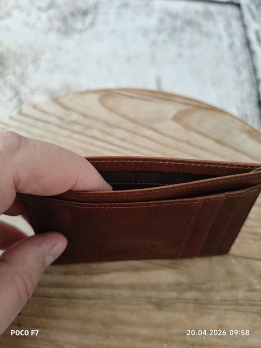 Portfel etui na dokumenty i karty