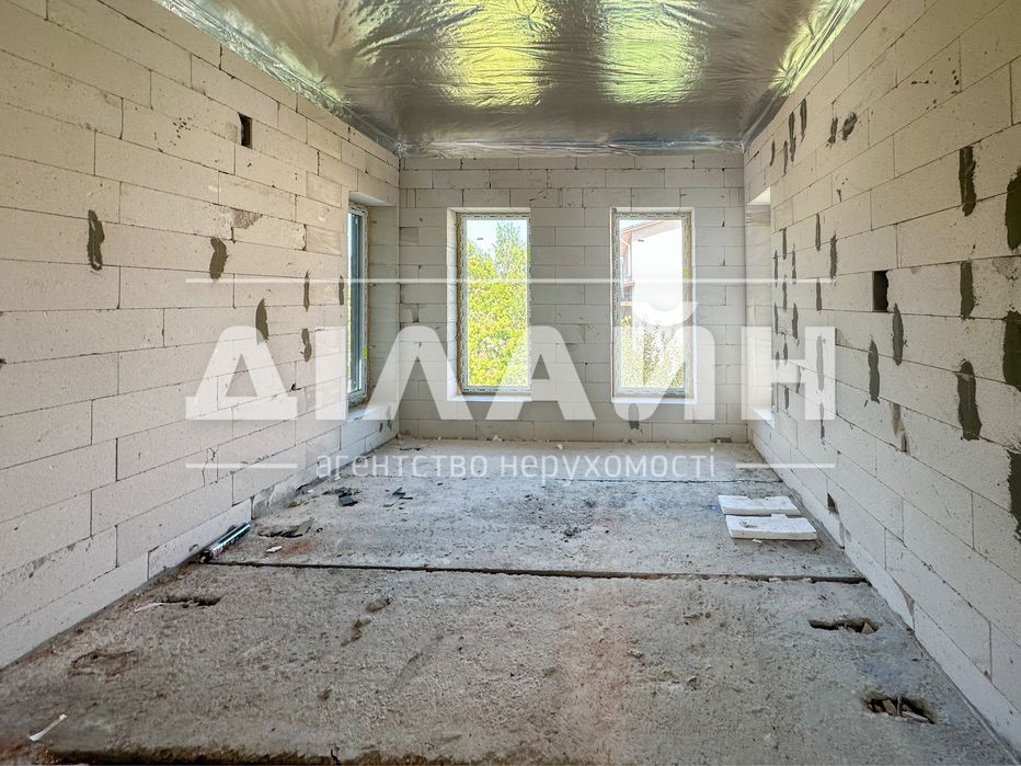 Новый дом 2023 г. 260 м2 , 4 спальни , 3с/у на Бородинском