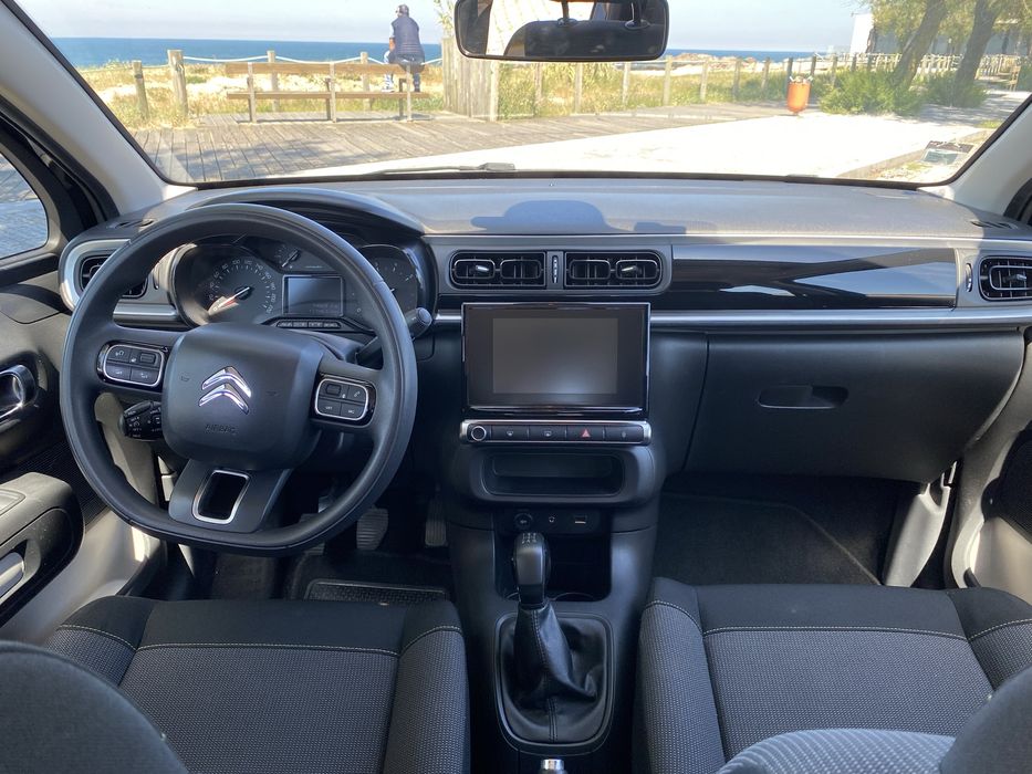 Citroen C3 1.2PureTech com revisão e pneus novos!