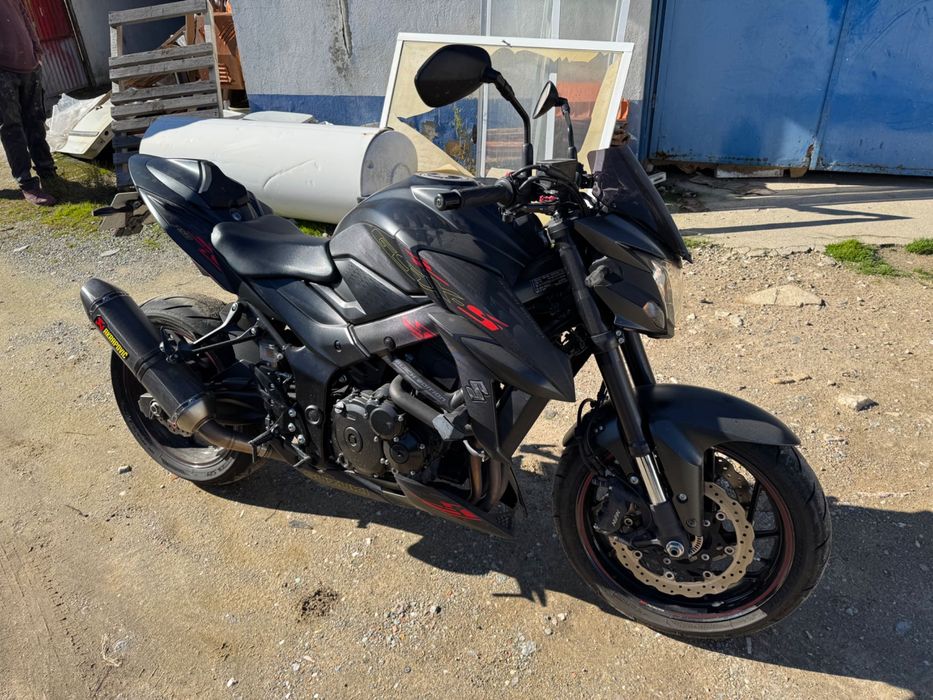 Suzuki GSX-S 750 edição especial