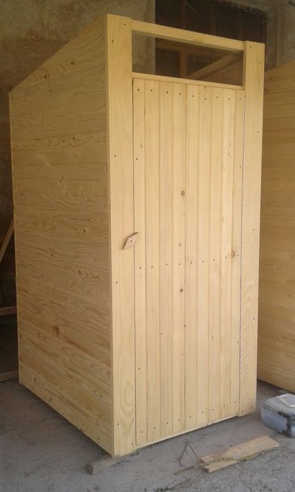 Продам буди для собак та туалети дачні