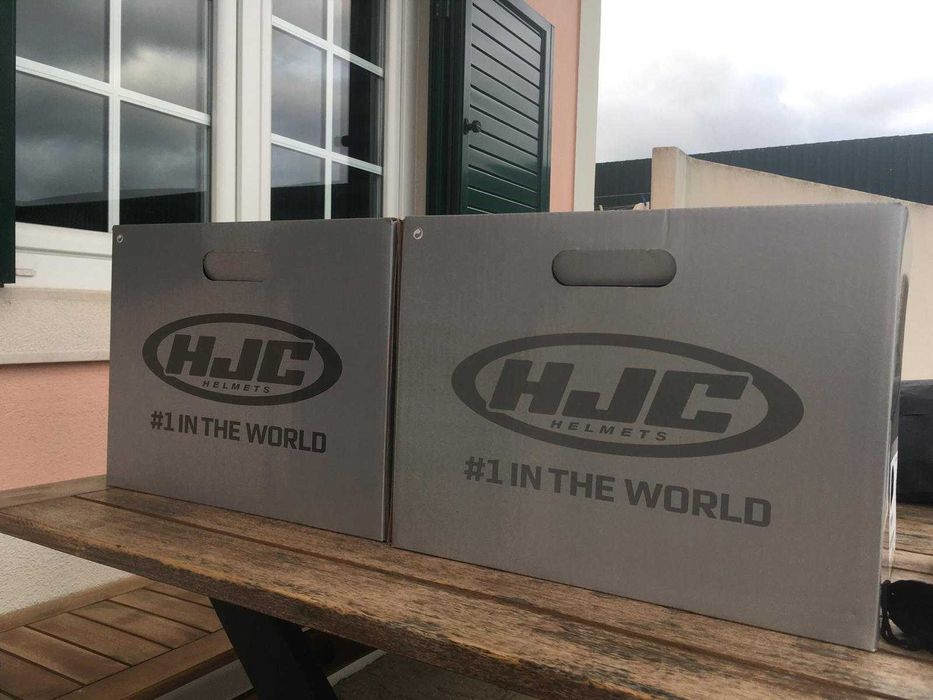 Capacete HJC i90 Metal Black (Tamanho S)