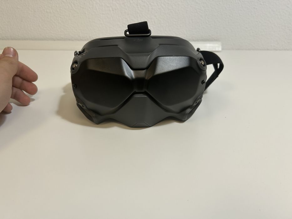 DJI FPV Combo – Racing Drone in Excellent Condition64354277879171124