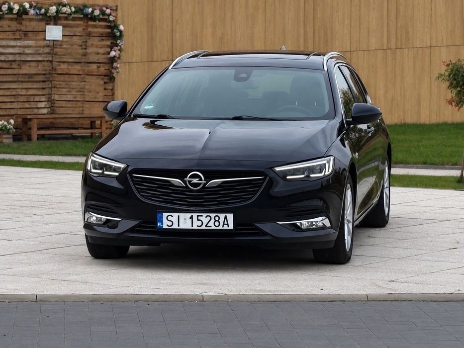 Opel Insignia reflektory matrycowe LED IntelliLux