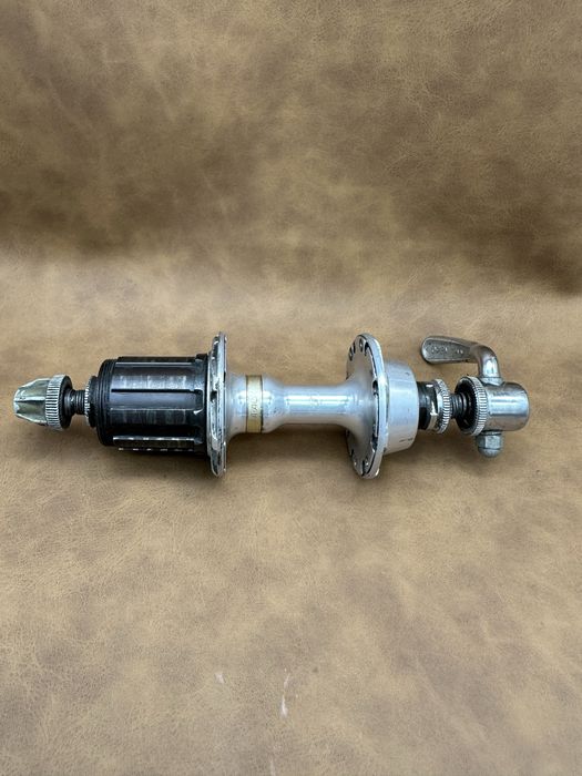 Retro piasta tylna Shimano Dura Ace Gold 7200