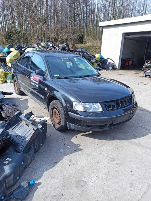 Posiadam czesci vw passat b5 sedan 1.6 ANA 2000r