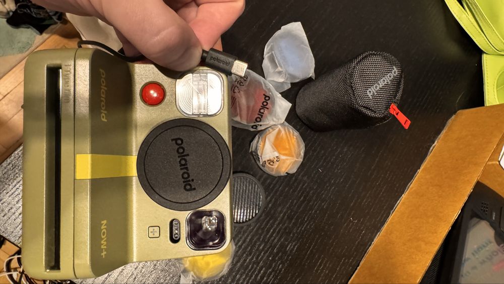 Polaroid Now+ w kolorze zielonym[Bezpieczne pakowanie]