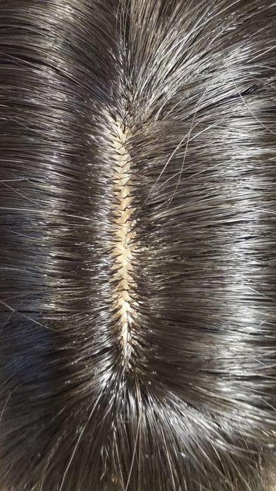 Peruka z grzywką, gradient od ciemnego do jasnego blond. 66cm+gratis c