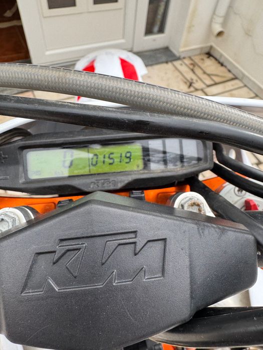 KTM 250 exc six days (2021)