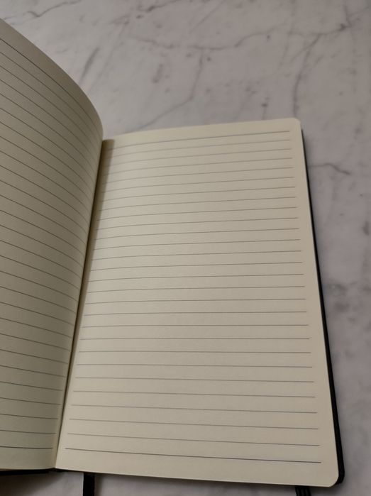 Nowe notesy w linie z zakładką