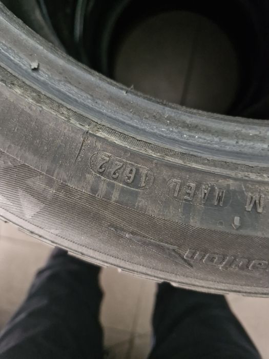 Шина гума 215 50 17 нексен