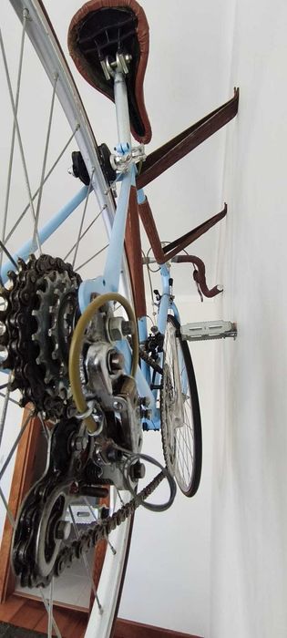 Bicicleta de Ciclismo Antiga Restaurada
