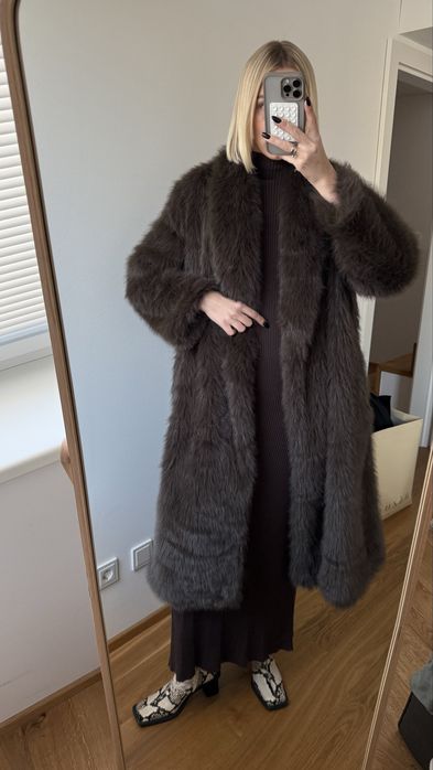 Шубка ELEH коричнева