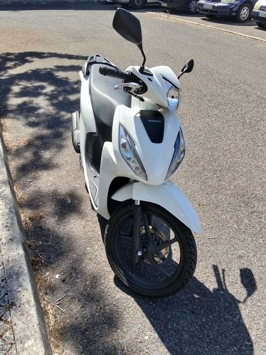 Honda Vision 2025