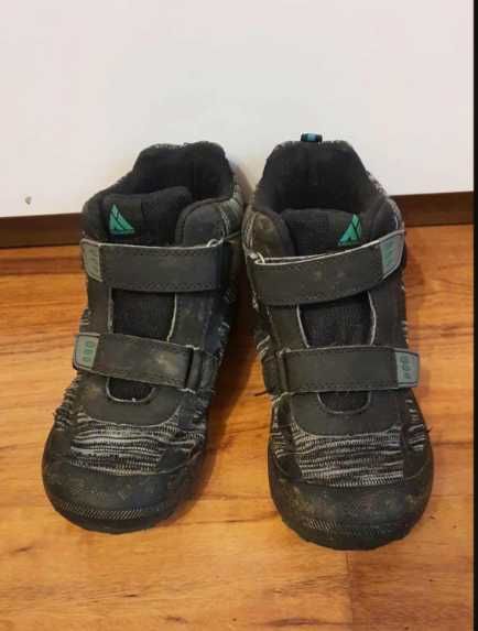 Buty chłopięce ocieplane roz 35