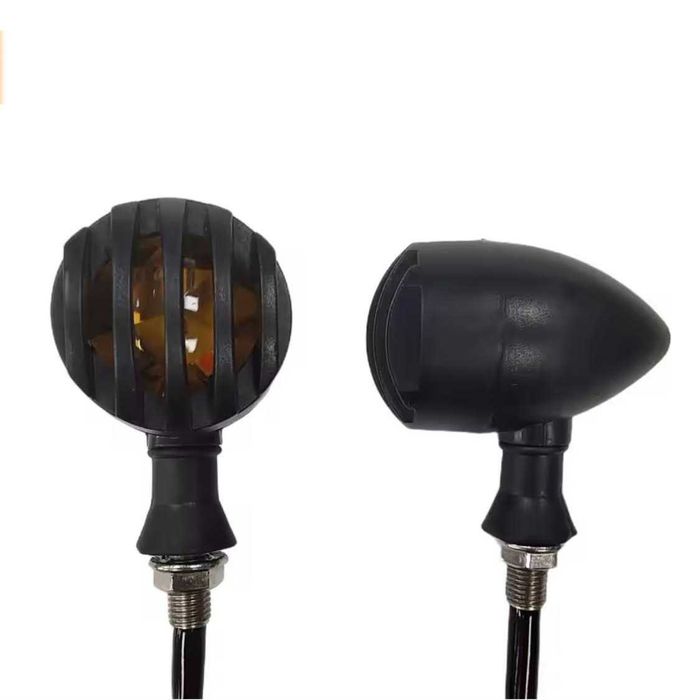 Par Piscas LED com Grelha Plástico - Lentes Âmbar
