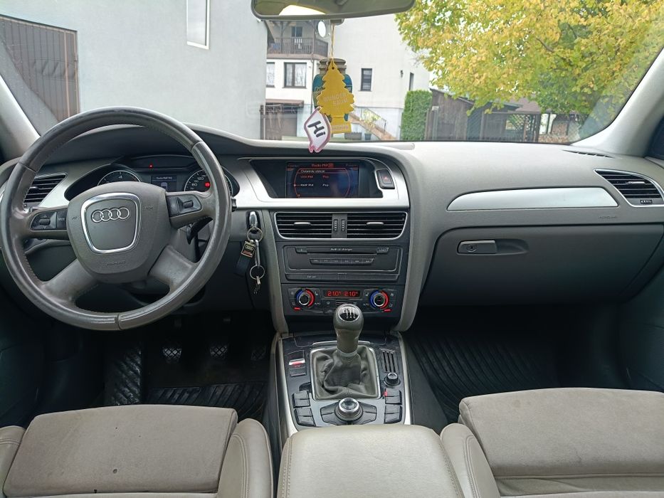 Audi A4 B8 2.0TDI 2008r 191KM