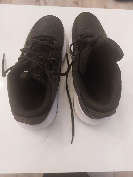 Fajne buty męskie Under Armour