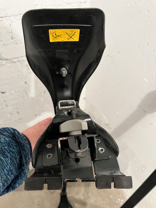 Bagażnik dachowy VOLVO S60