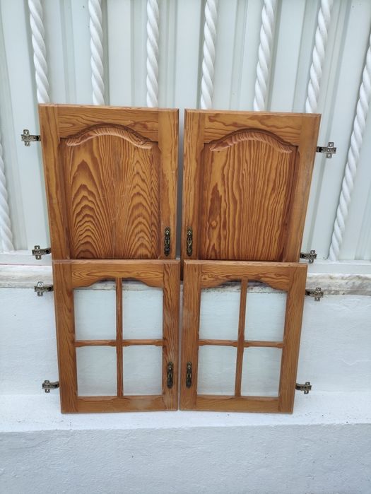 4 portas de armário