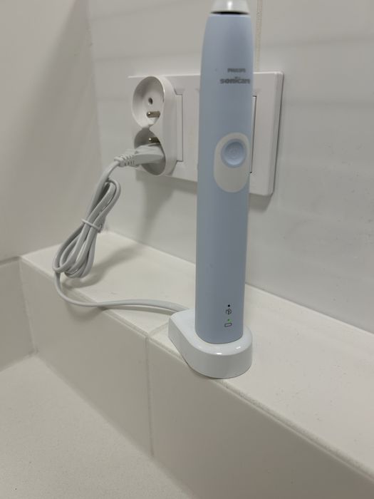 Szczoteczka soniczna Philips Sonicare 4300 Protective Clean