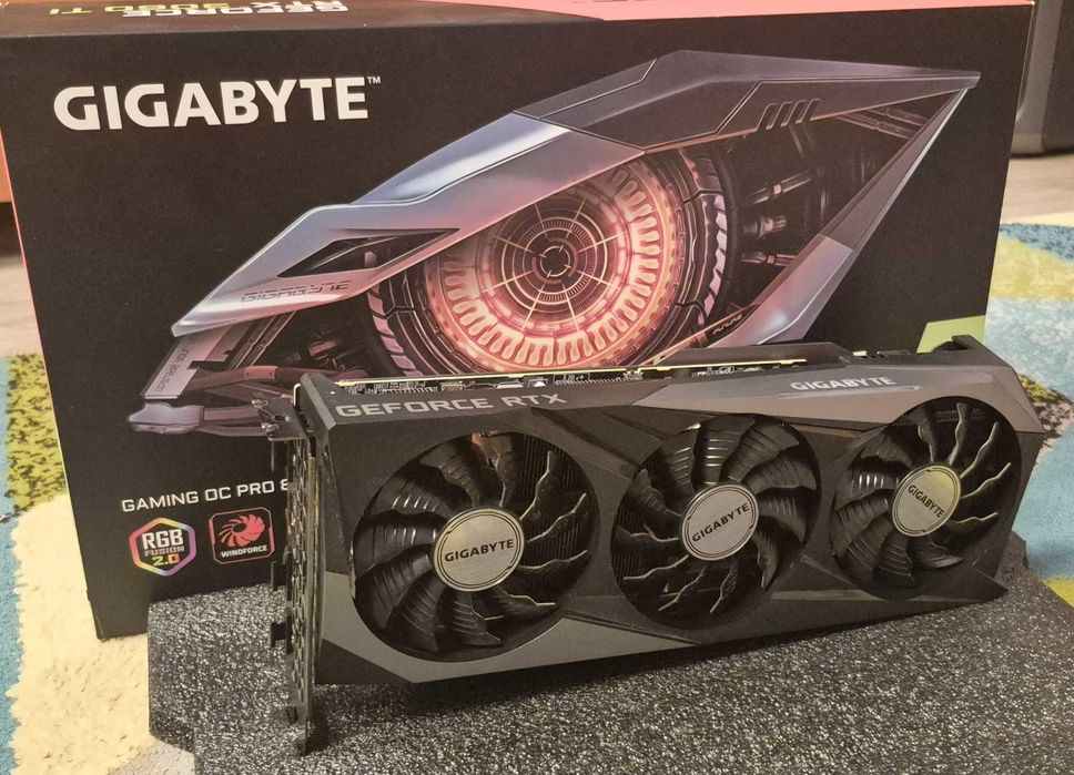 Gigabyte GeForce 3060 Ti 8 GB