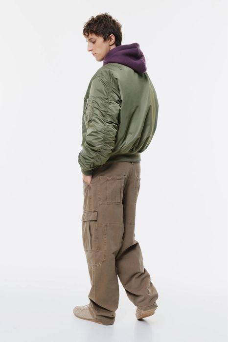 Бомбер PULL&BEAR MA-1 Bomber Jacket (Розмір: S, L) Хакі Чоловічий Вітровка Куртка Курточка Ветровка Мужская Оригінал Нова З Бірками На Весну