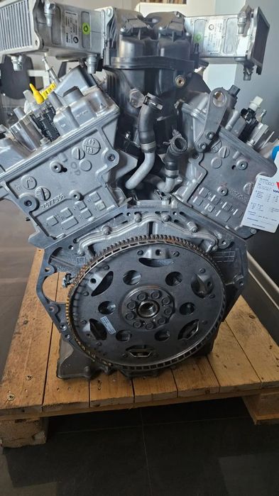 BMW SERIA 7  SILNIK G11/ G12 760 V12 610KM