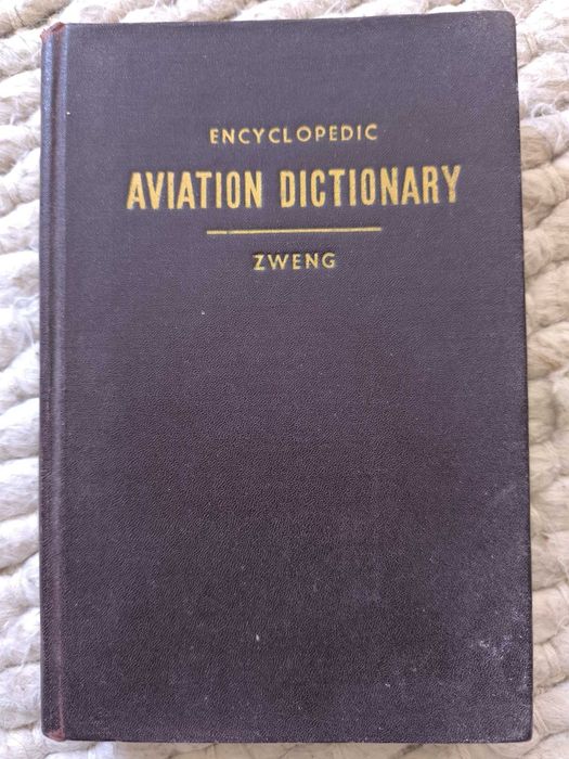 Livro "Aviation dictionary" de Charles Alfonso Zweng
