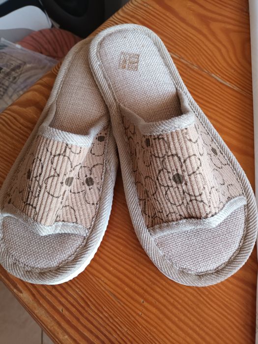 Nowe kapciuszki, rozm. 40/41