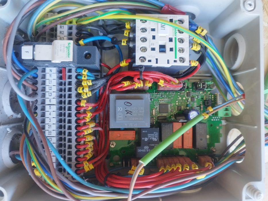 Controlador de sistema de refrigeração industrial, quadro elétrico