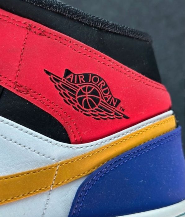 Nike Air Jordan 1 Mid Multi color