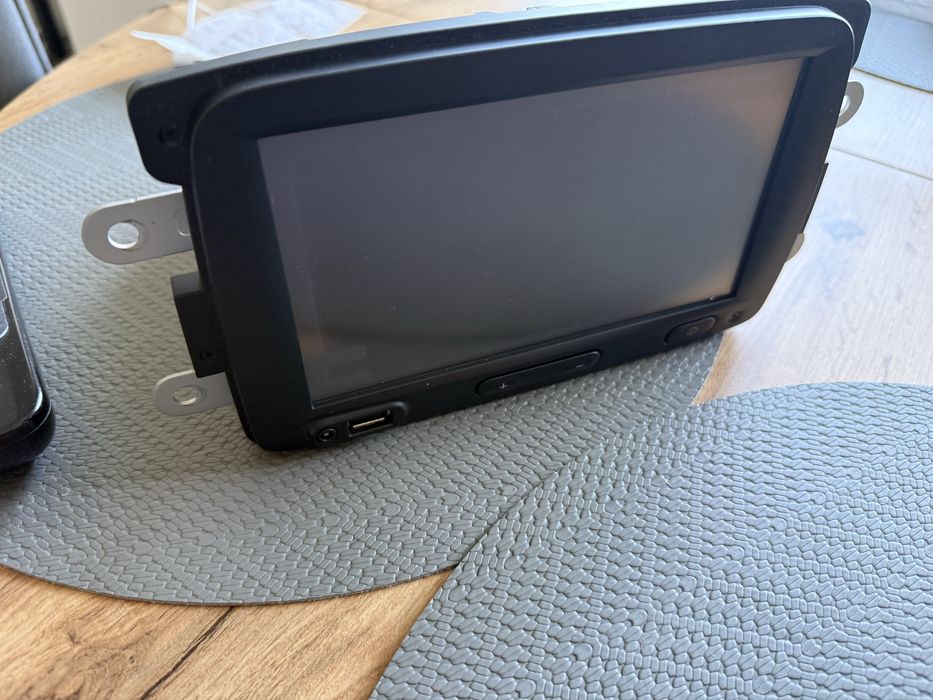 LG Media Nav radio-nawigacja